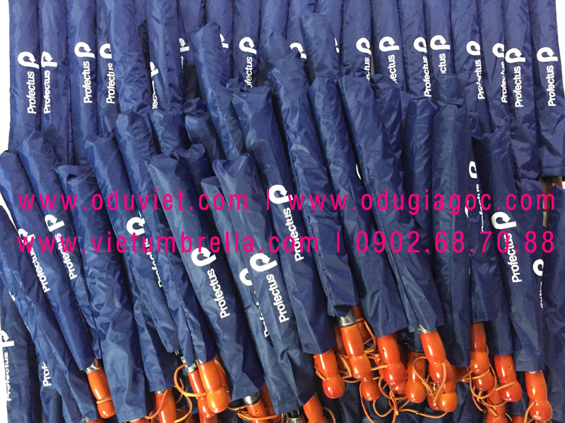 xưởng sản xuất ô dù cầm tay in logo quảng cáo
